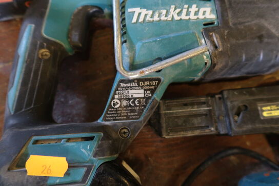 3 stk. håndværtøj MAKITA DJR187, 6834 med 2 stk. batterier 