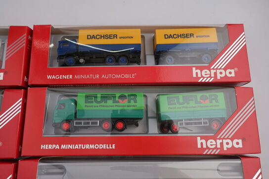 8 stk. modellastbiler HERPA 141567, 140522, 824011, 140676 m.fl.