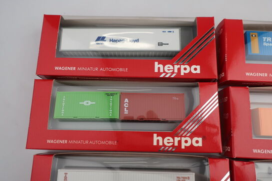 8 stk. modelcontainere HERPA 7538, 7537