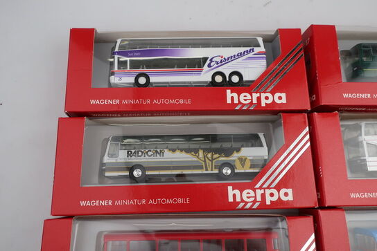 10 stk. modelbusser HERPA 833465, 830005, 831487, 846004 m.fl.