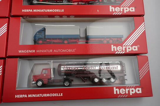 8 stk. modellastbiler HERPA 141024, 827007, 829002, 811198 m.fl.