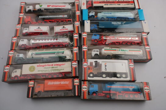 14 stk. modellastbiler HERPA 820220, 812270, 811270, 801204 m.fl.