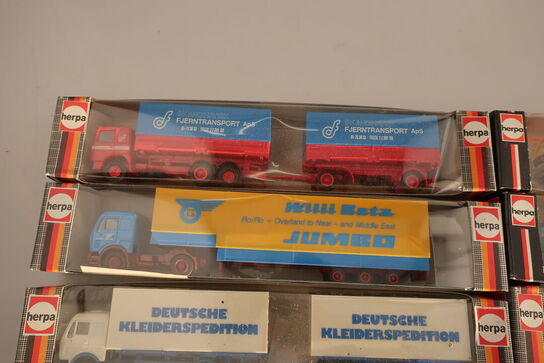 8 stk. modellastbiler HERPA 806372, 808292, 811327 m.fl.