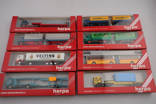 8 stk. modellastbiler HERPA 141567, 140522, 824011, 140676 m.fl.