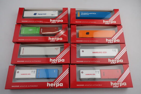 8 stk. modelcontainere HERPA 7538, 7537