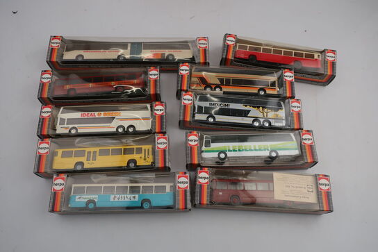 10 stk. modelbusser HERPA 833465, 831470, 830472, 830461 m.fl.