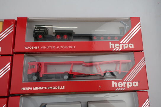 8 stk. modellastbiler HERPA 141024, 827007, 829002, 811198 m.fl.