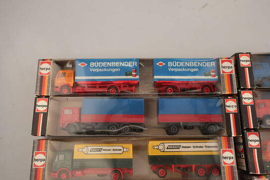 8 stk. modellastbiler HERPA 811306, 811330, 801322, 811092 m.fl.