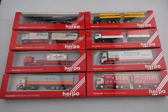 8 stk. modellastbiler HERPA 859041, 812000, 822001, 818099 m.fl.