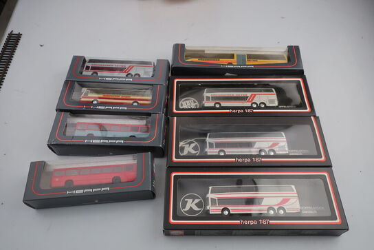 8 stk. modelbusser HERPA 831487, 846003, 811098, 830473 m.fl.