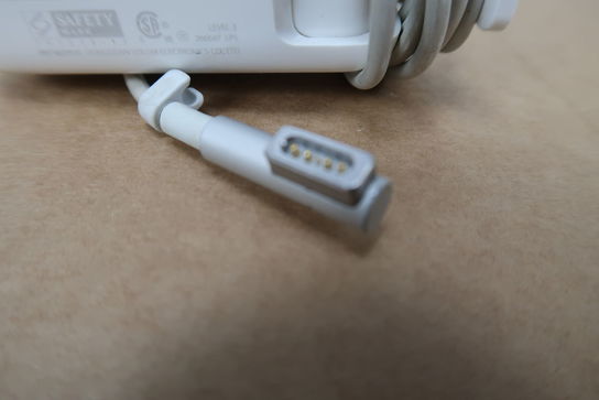 Original Apple 60W Magsafe A1344 lader