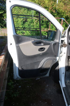 Varebil RENAULT Trafic 1.6 Dci 115