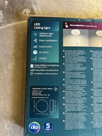 LED lampe Philips ceiling light slim design 15w 1 stk (Varen er ny)