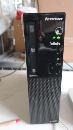 Computer LENOVO ThinkCentre E73