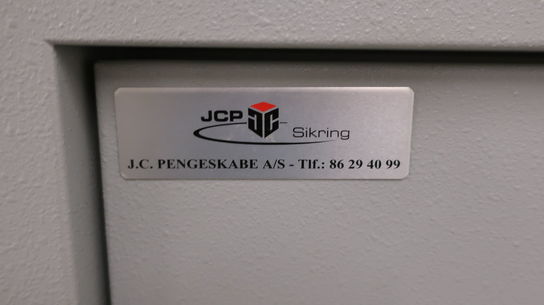 Pengeskab JCP