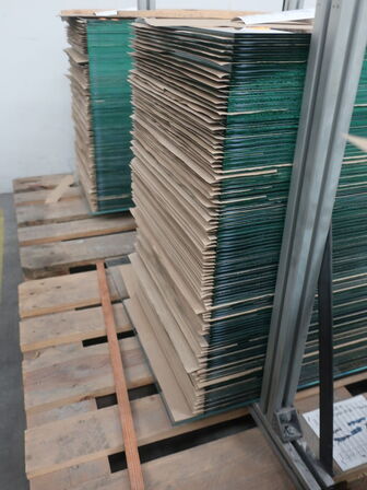 Lot approx. 500 pcs. 6 mm (glued) double mirror 398x781 mm