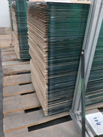 Lot approx. 500 pcs. 6 mm (glued) double mirror 398x781 mm