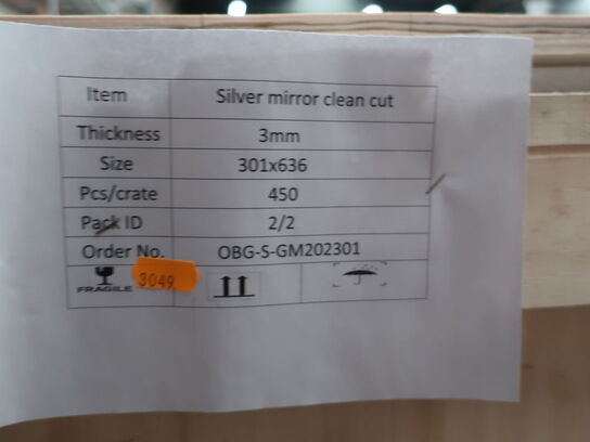 Lot 3 mm mirror glass (uncut) 301x706mm 4 ks. Ã¡ 500 pcs.