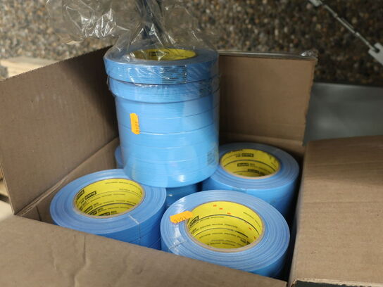 56 rl. tape 3M Filament blå 18 mm x 55 m.