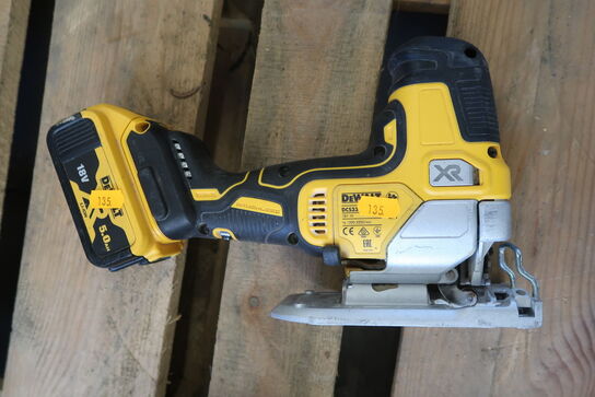 4 pieces Cordless tools DEWALT