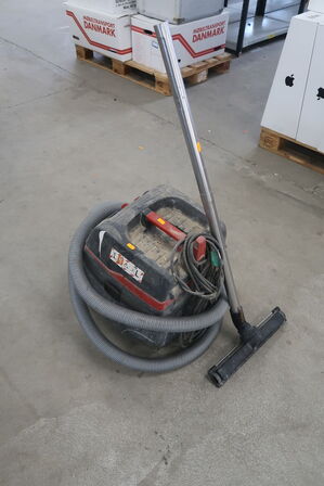 Vacuum cleaner STARMIX