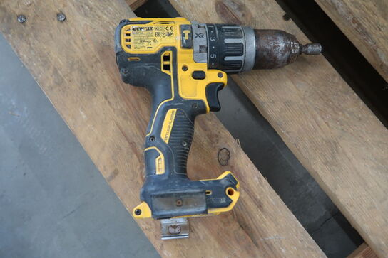 2 pieces Cordless tools DEWALT