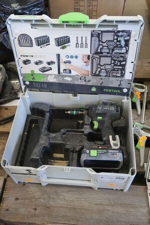 2 pieces screwdrivers and hand pliers FESTOOL