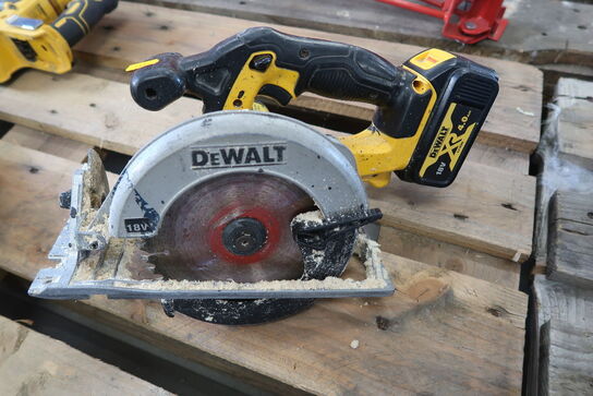 6 pcs. Cordless tools DEWALT