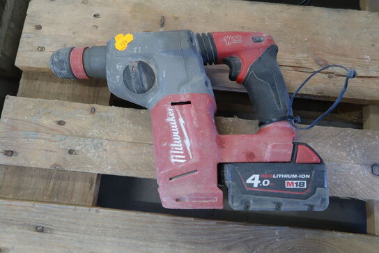 Hammer drill MILWAUKEE