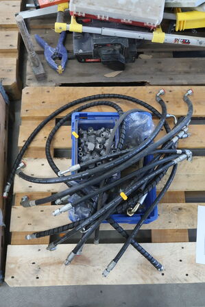 Various hydraulic hoses and fittings