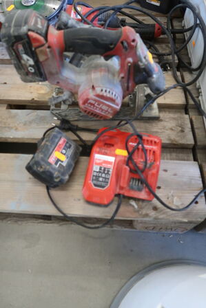 Cordless circular saw MILWAUKEE