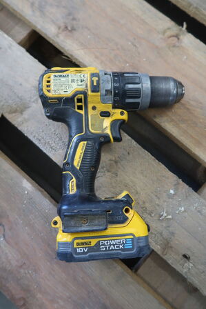 6 pcs. Cordless tools DEWALT