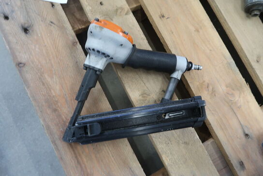 2 pieces TJEP/PASLODE nail guns