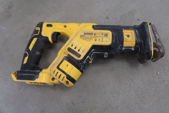 Power tools DEWALT