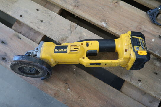 6 pcs. Cordless tools DEWALT