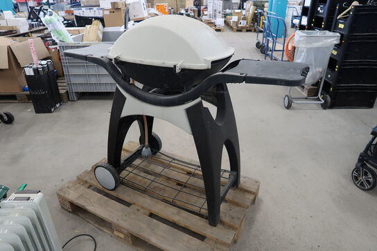 Grill WEBER Q3000 (momsfri)