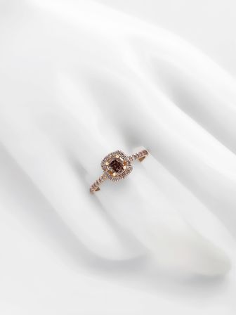 Diamantring i 14 kt. pink guld med 0.74 karat sjældne brun rosa og lyserøde Diamanter – 3925 - Vejl. pris: kr. 35.495,-