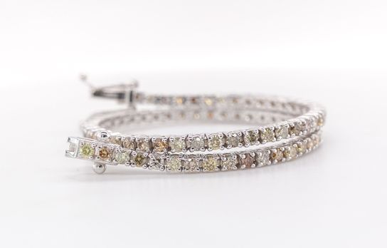 Diamantarmbånd i 14 karat hvidguld med 2,33 total karatvægt af lys til blandede gule og Brune nuancer diamanter - 3788 - Vejl. pris: kr. 42.495,-