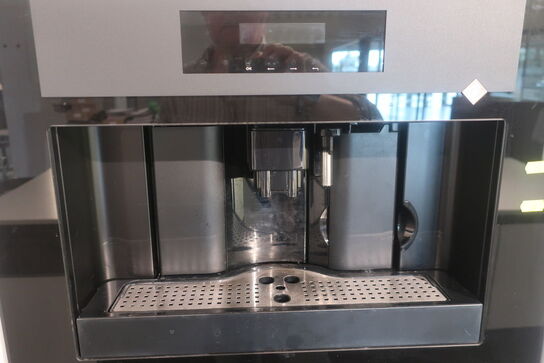 Espressomaskine DE DIETRICH DKD7400A