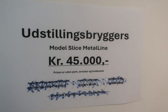 Udstillingsbryggers SLICE METALLINE Med armatur