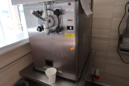 Softicemaskine STOELTING F112X-302