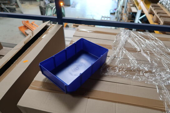 Palle med plastikkasser RK 300/186