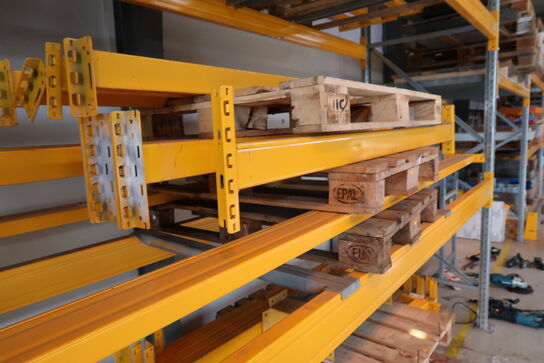 13 stk. vanger til pallereoler