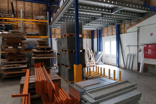 Indskudt mezzaninetage 