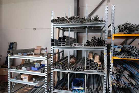 3 stk. lagerreoler uden indhold