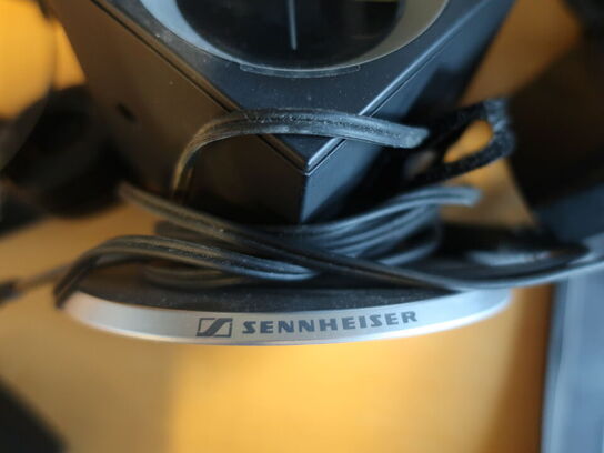 Div. SENNHEISER headset og baser