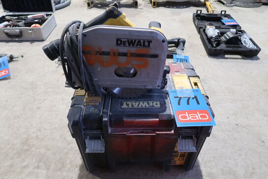 Dyksav, DeWalt DW5520-qs