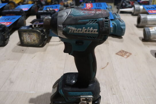 Akku slagskruetrækker, Makita DTD154