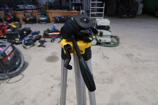 2 stk. Stativ Dewalt DE0881T