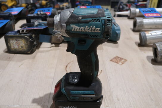 Akku slagskruetrækker, Makita DTD154